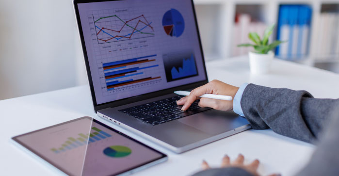 제목 영역
